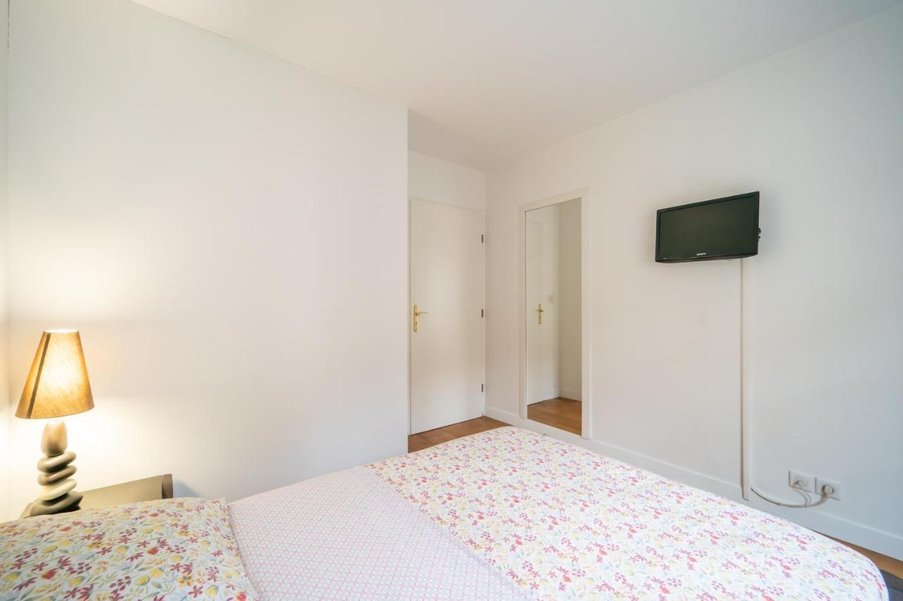 Apartmán Havre De Paix - Appt Avec Terrasse Courbevoie Exteriér fotografie